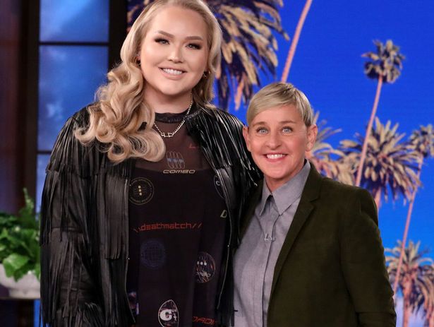 0_NikkieTutorials.jpg