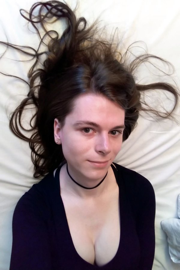 2022-05-01-On bed.jpeg