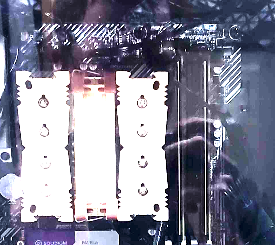 20240615_171619_some_guy_s_reflection.png