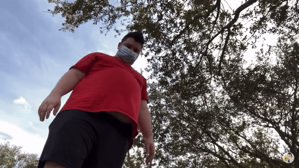 27F729E5-F0DC-438C-92B3-1E3CA4A2C765.gif