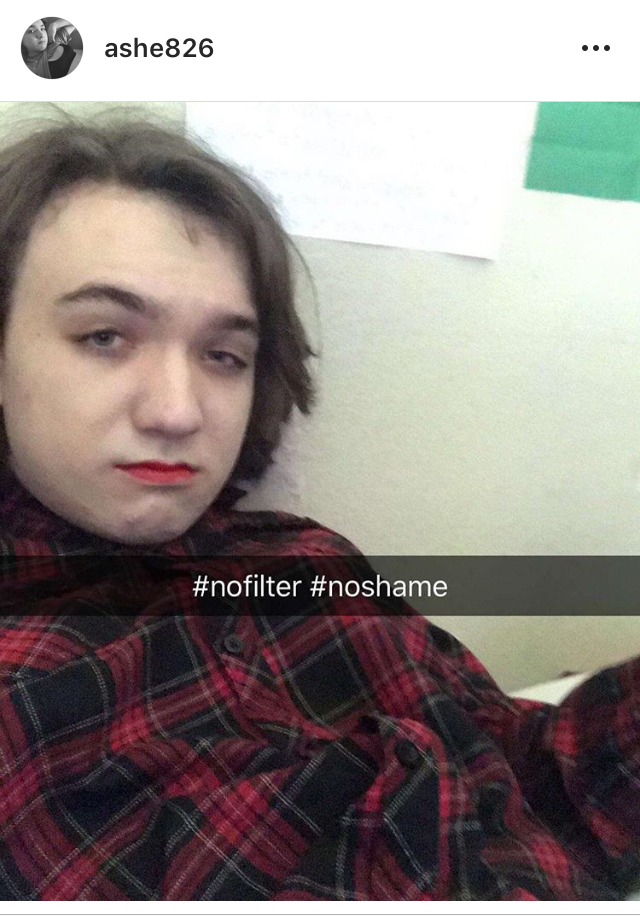 684105