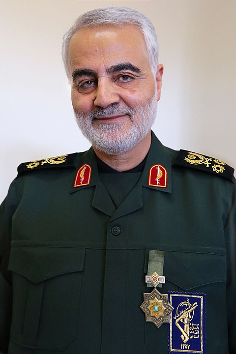 480px-Qasem_Soleimani_with_Zolfaghar_Order.jpg