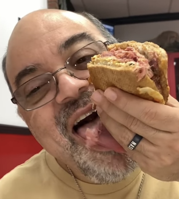 7E6B9608-0E32-4F42-97C9-2C3C277902B2.jpeg