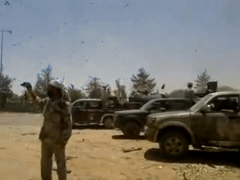AAC4D971-2F8D-4D84-9F70-82B7CE0BB2DD.gif