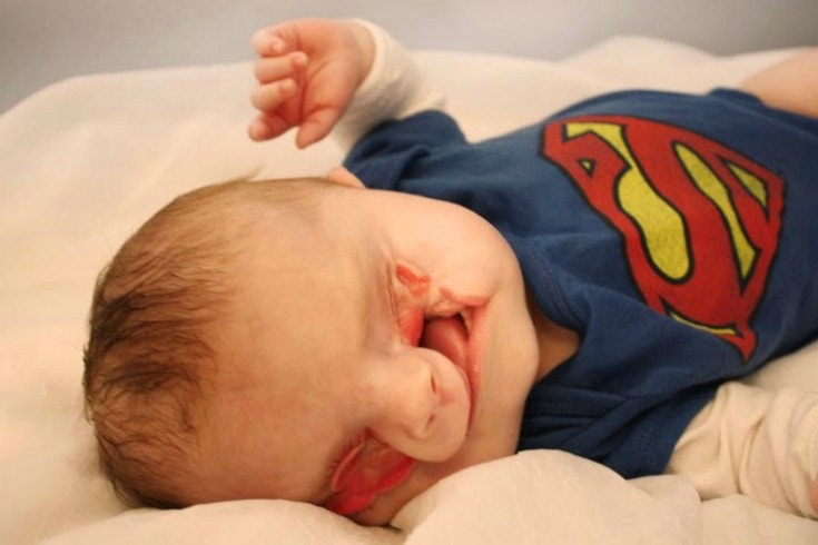 baby2-6f93db7bc32de8602a5fa7b7a5754325.jpg