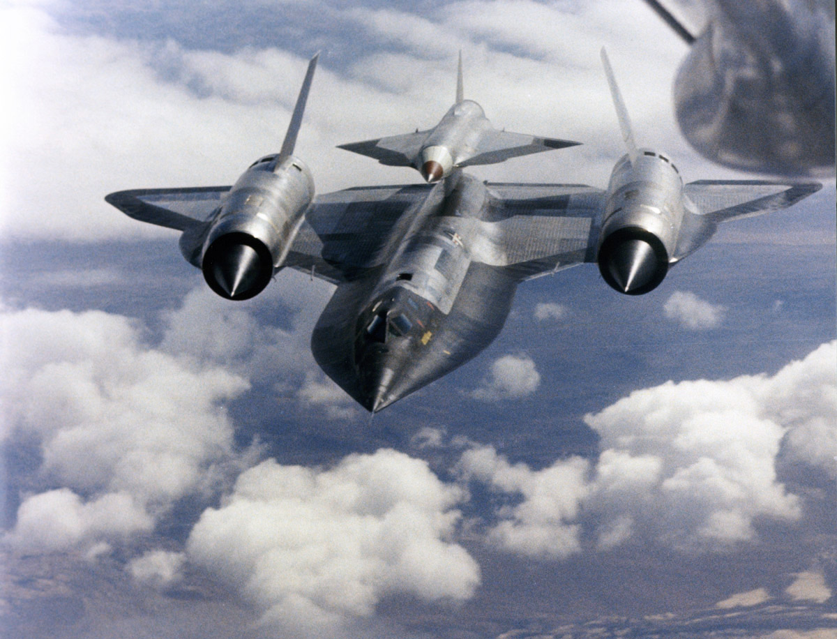 bdf1afe3cbee7189a9cc75090fa8fc5cf88d960fe21e95b85732fd5aaa3284d1.jpg