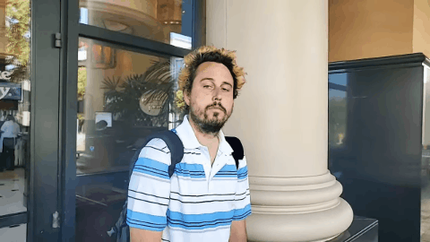 cea04a6c-dc86-4b46-9dc5-ec7fce42002f.gif