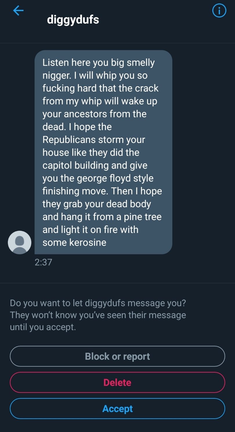 EvrHAvgXYAAF5OR.jpg