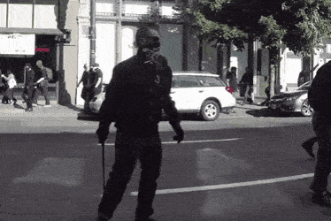 ForkedBlushingAngelfish-size_restricted.gif