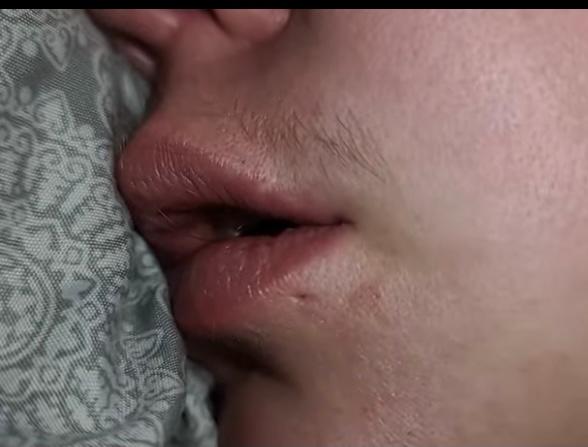 fuckinggross.jpeg