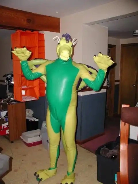 geolu-suit-03 Large.webp