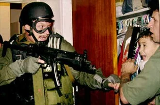 Jim_Goldman_and_Elian_Gonzalez.webp
