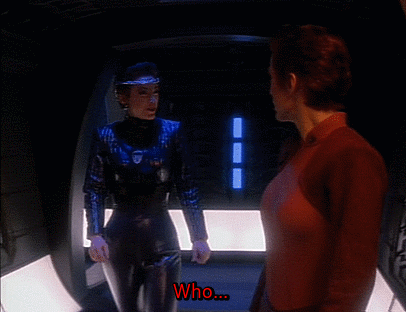 kira_mirror.gif