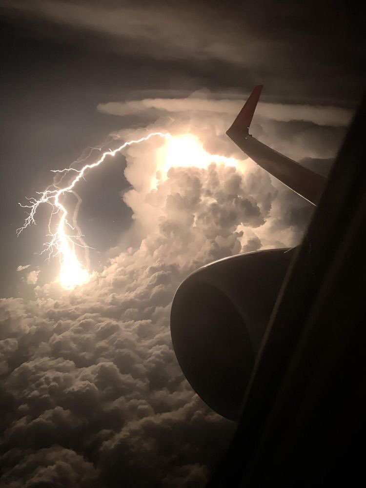lightning.jpg