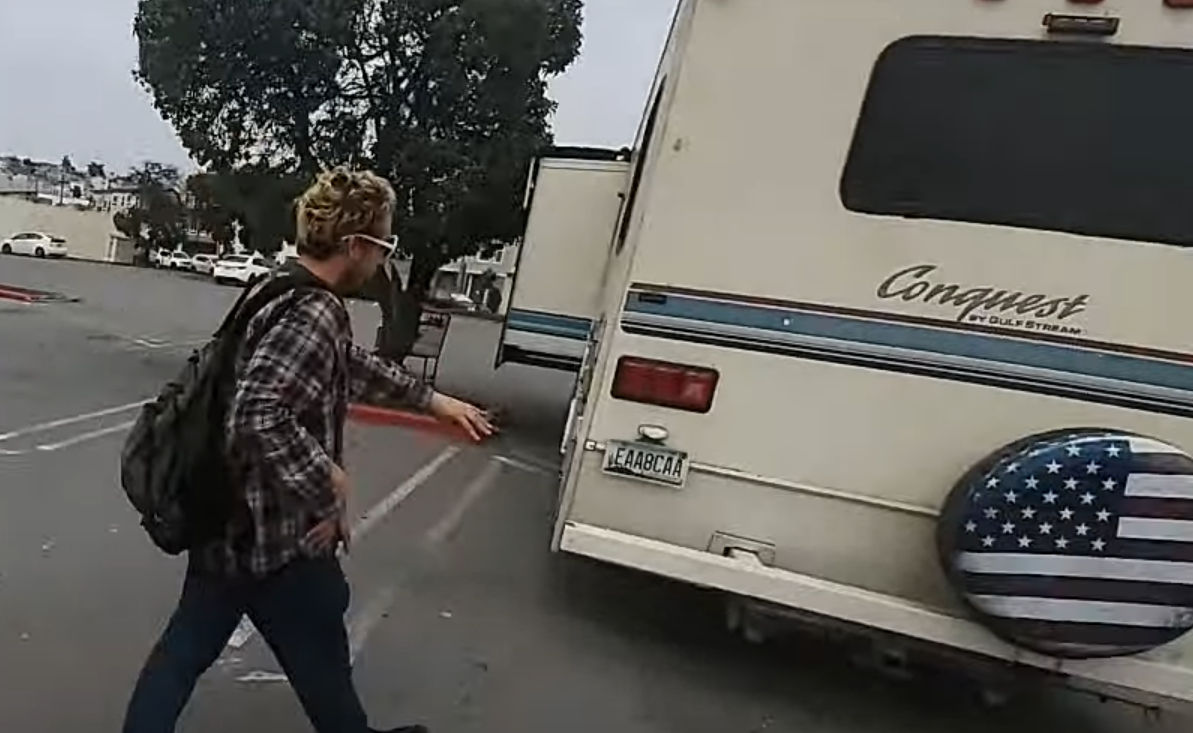 RVLEAK.png