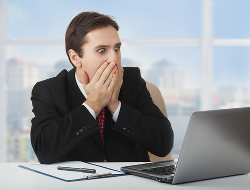 Shocked-man-at-computer.jpg