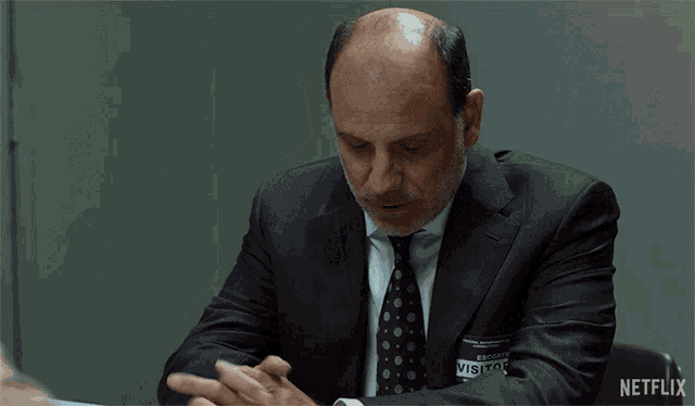 tenor (1).gif