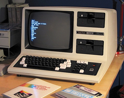 TRS-80_Model_4_(modified).jpg