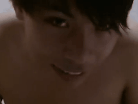 7VD6UHT.gif
