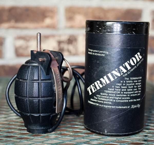 atari_terminator_joystick.jpg